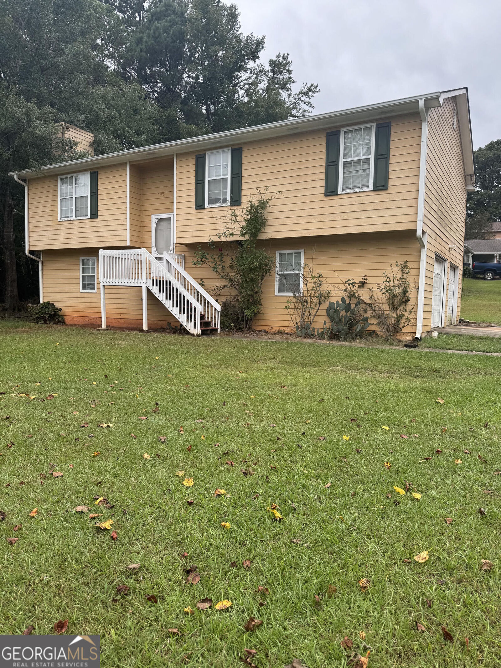 Property Photo:  15 River North Court  GA 30016 