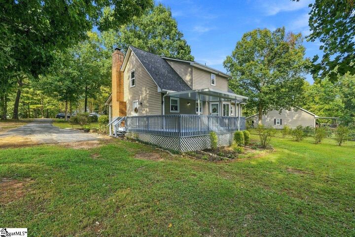 Property Photo:  302 Hamilton Forest Drive  SC 29640 