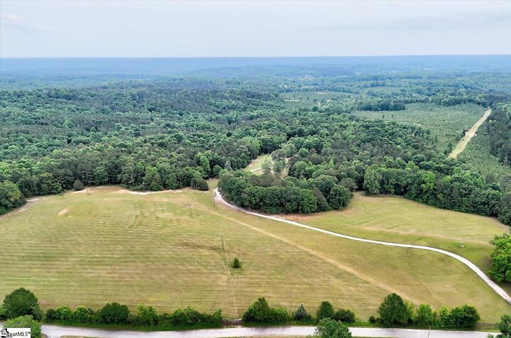 Property Photo: 833 Duncan Creek Church Road SC 29360