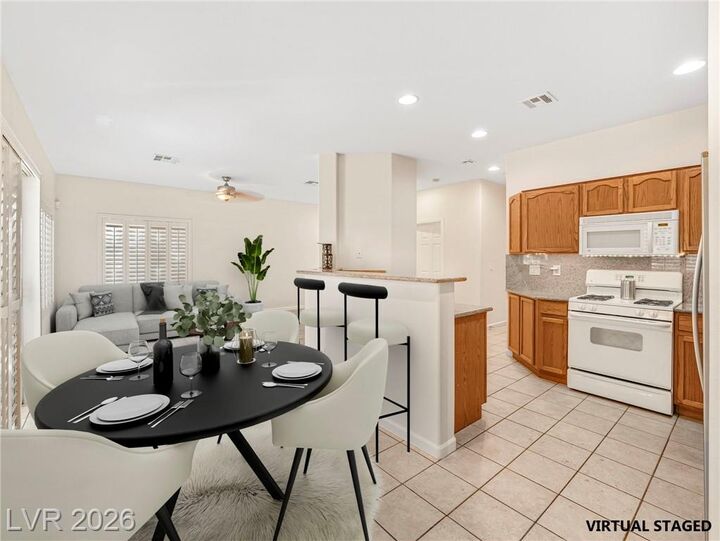 Property Photo:  272 Fortifying Crest Court  NV 89052 