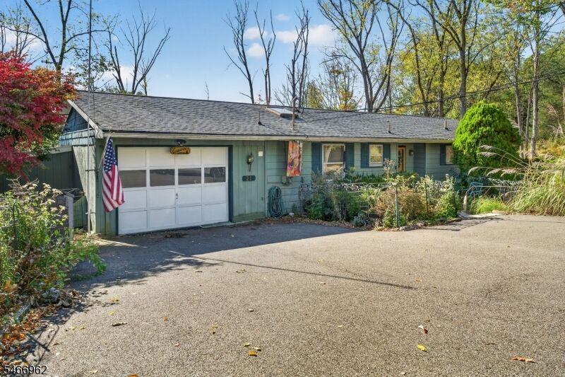Property Photo: 21 Fox Hill Rd NJ 07826