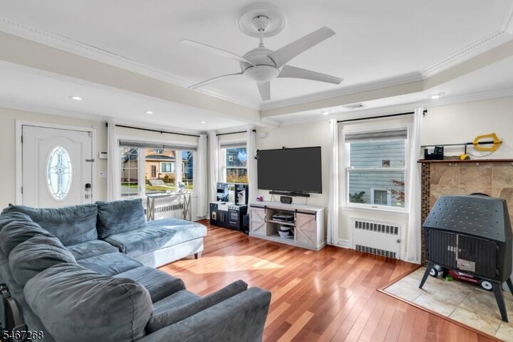 Property Photo:  18 Belle Terre Rd  NJ 07052 