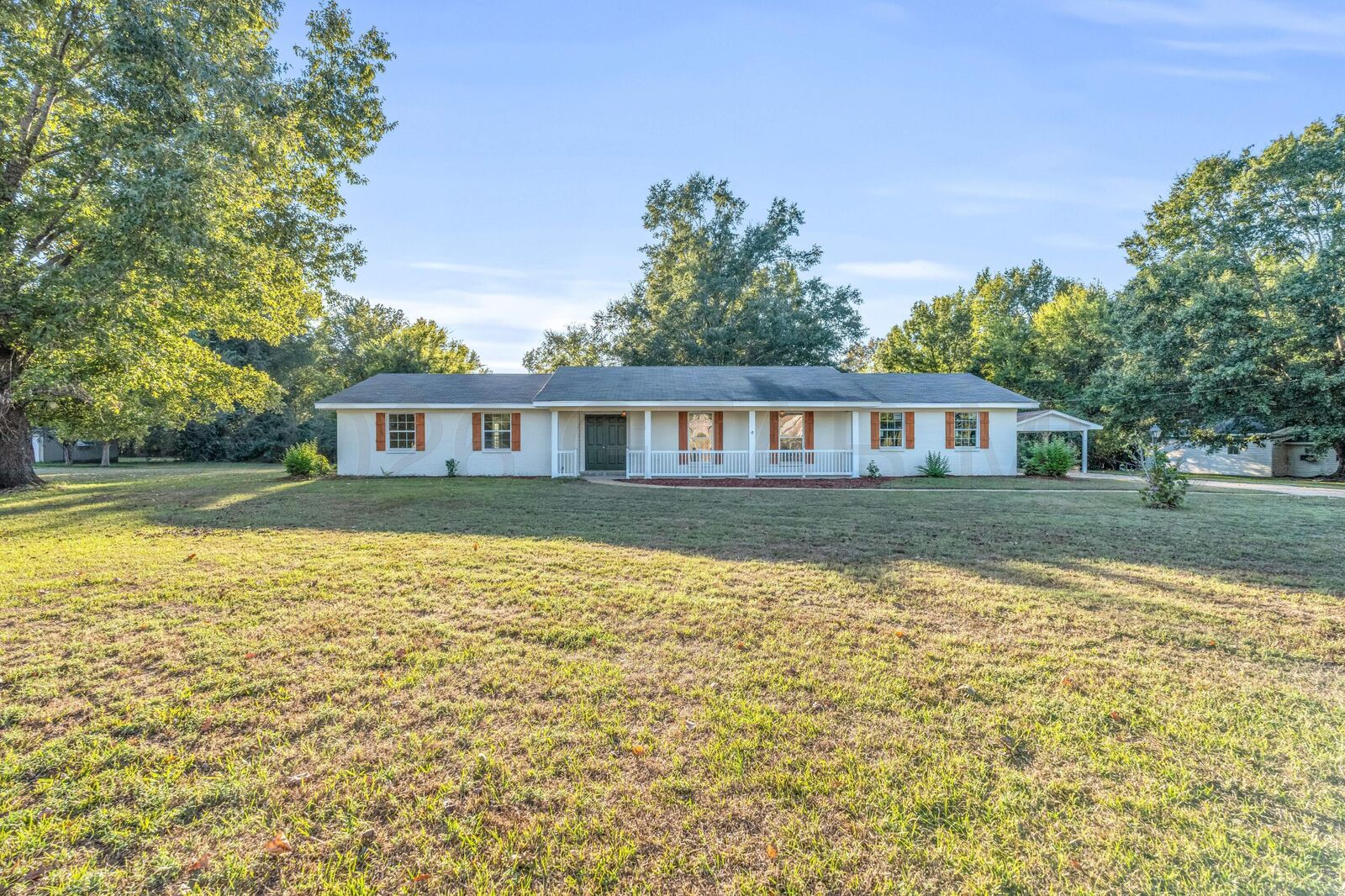 Property Photo:  2663 Ridge Road  MS 39705 
