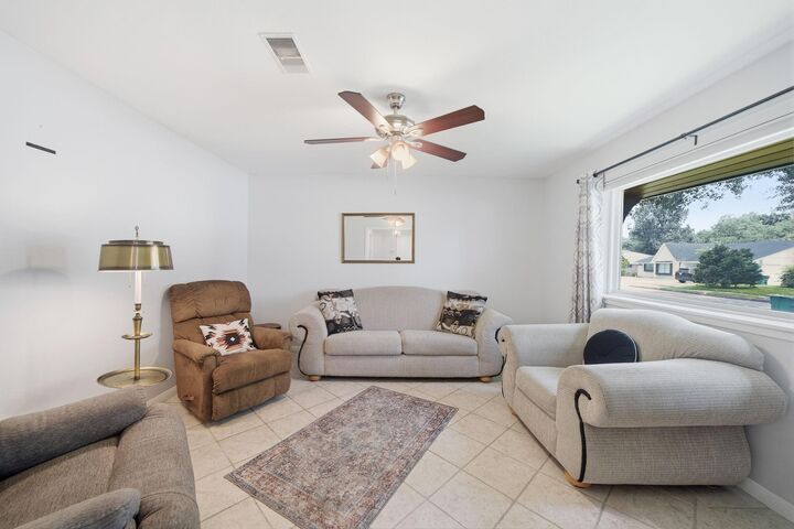 Property Photo: 5606 Carew Street TX 77096