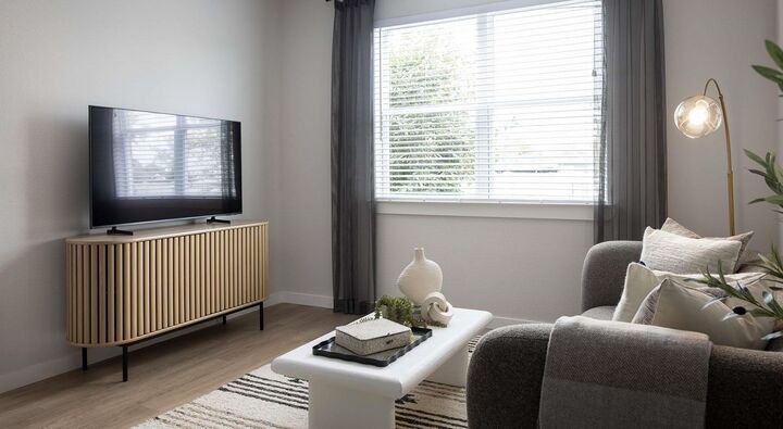Property Photo: 10850 Hammerly Boulevard 454 TX 77043