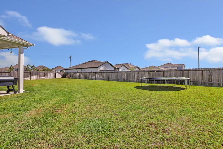 Property Photo:  16655 Olivewood Lane  TX 77302 
