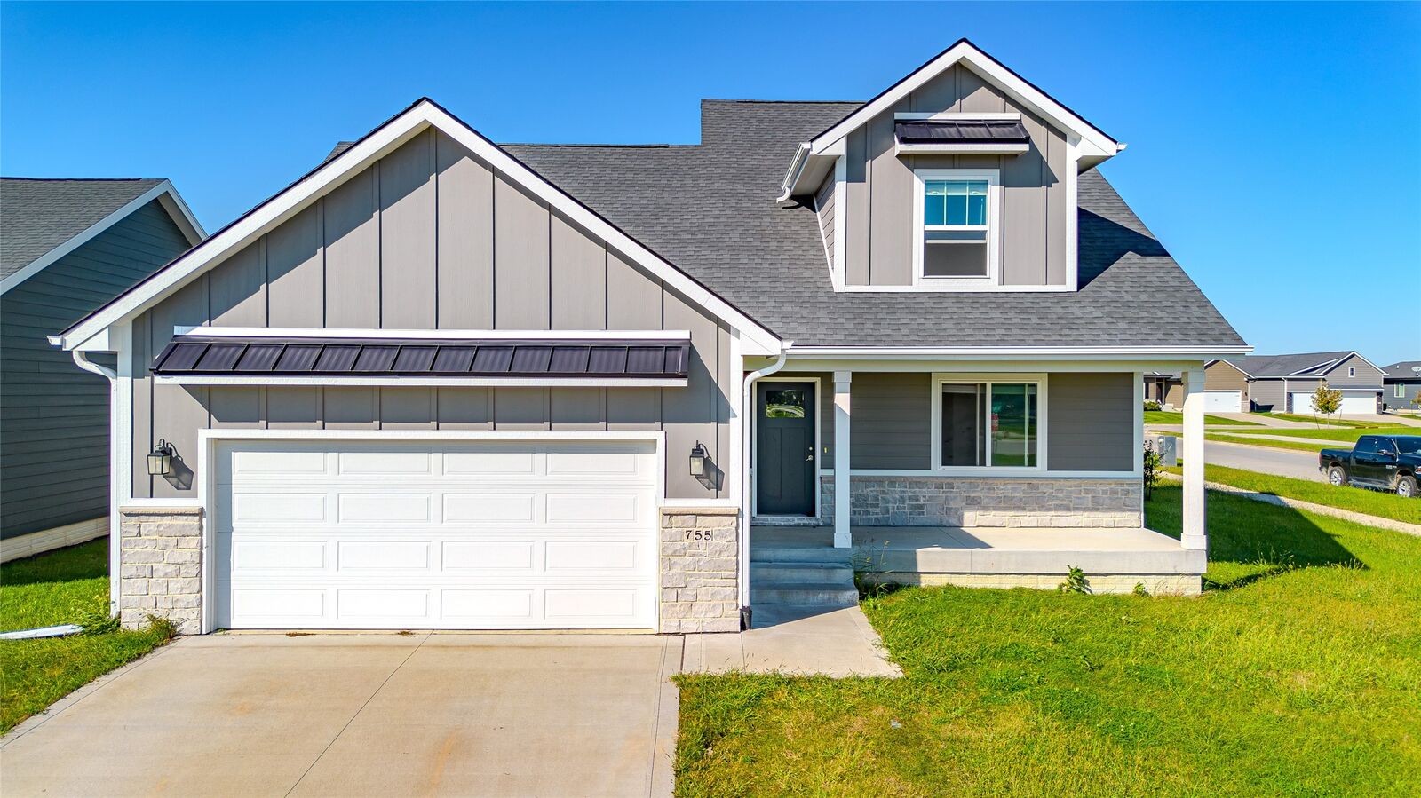 Property Photo:  755 SE Mesa Drive  IA 50263 