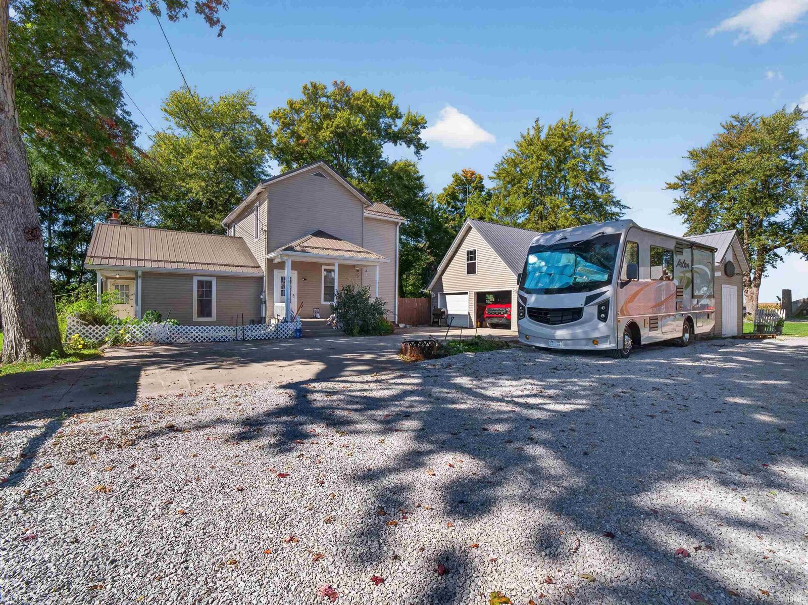 Property Photo: 3803 W US 224 Highway IN 46773