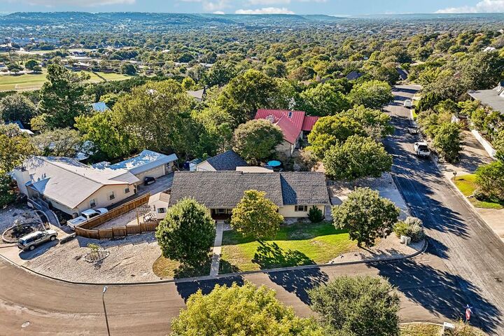 Property Photo:  806 Alamo Dr  TX 78028 