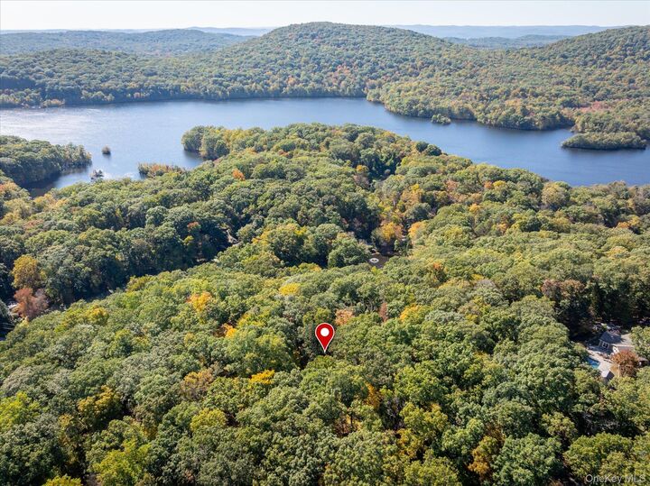 Property Photo:  1471 Old Logging Road W  NY 10598 