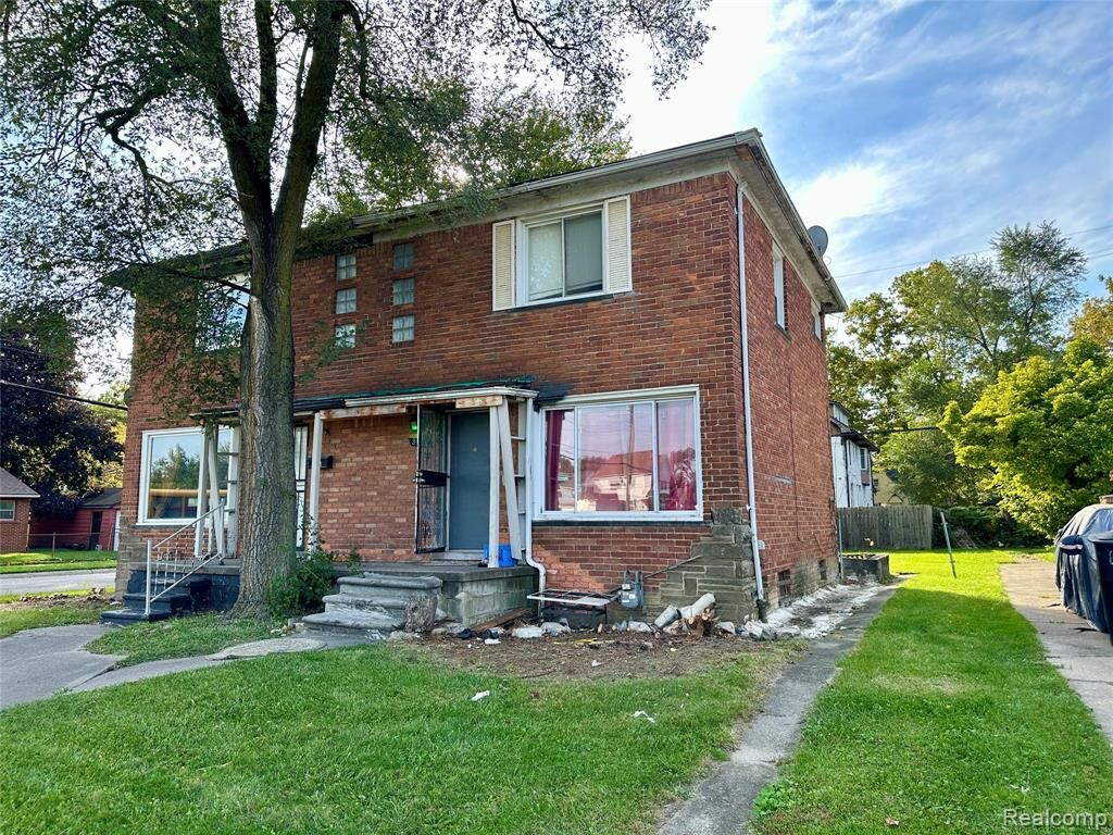 Property Photo:  8201-8209 Wyoming Avenue  MI 48204 
