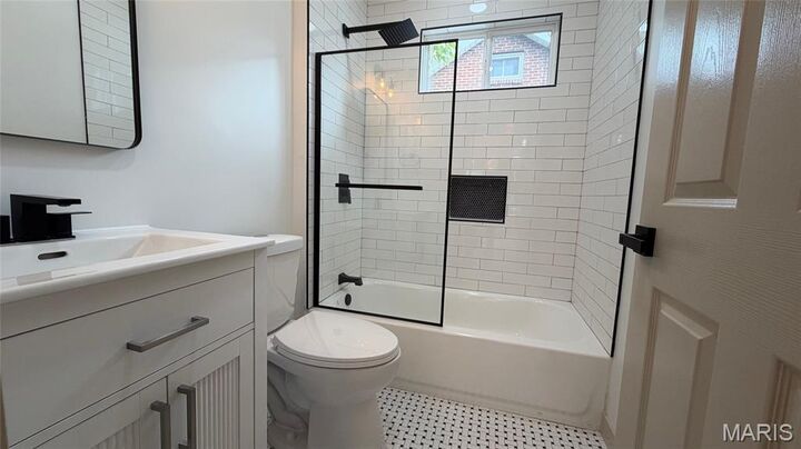Property Photo:  1321 Weleba Avenue  MO 63121 