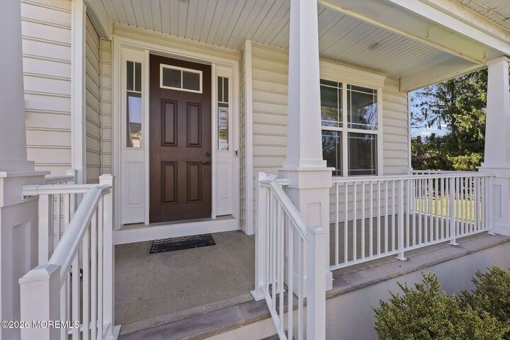 Property Photo:  319 Tulip Court  NJ 07746 