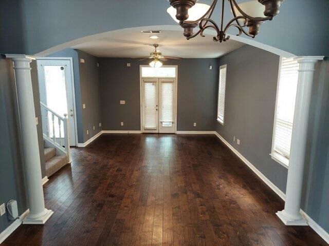 Property Photo: 1173 E Island Pl TN 38103