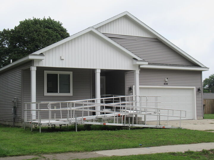 Property Photo:  434 Abbey Street  MI 49442 