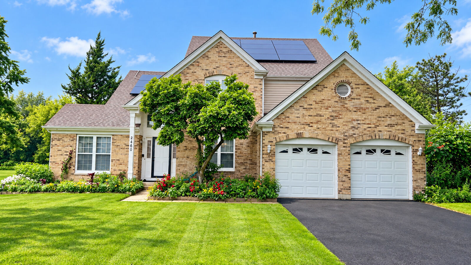 Property Photo: 2460 Otter Creek Lane IL 60124