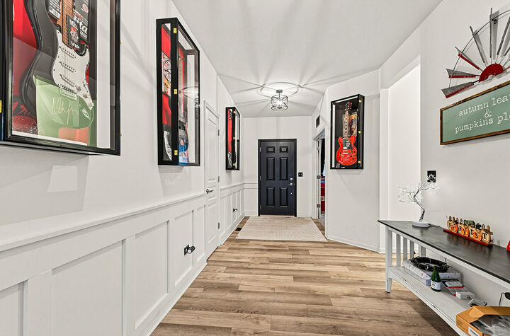Property Photo:  24952 Thornberry Drive  IL 60544 