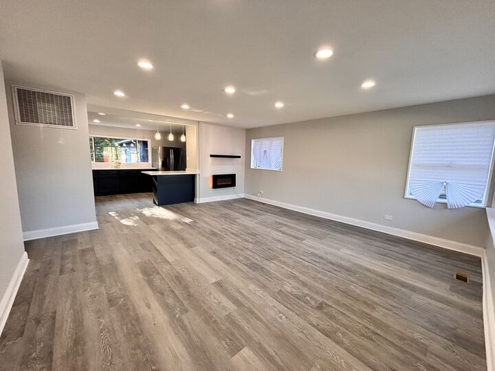 Property Photo:  385 166th Street  IL 60409 