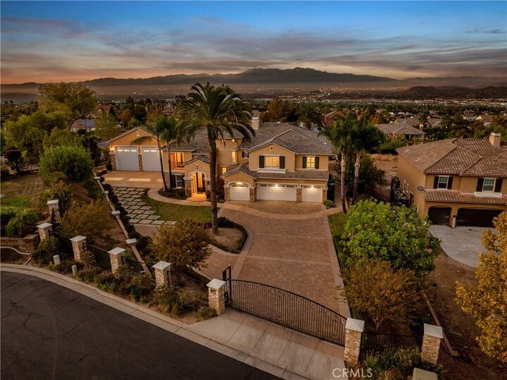 Property Photo:  1043 Stowell Ranch  CA 92881 