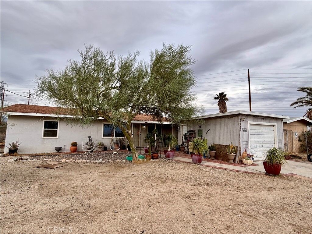 Property Photo: 64380 Thumb CA 92258