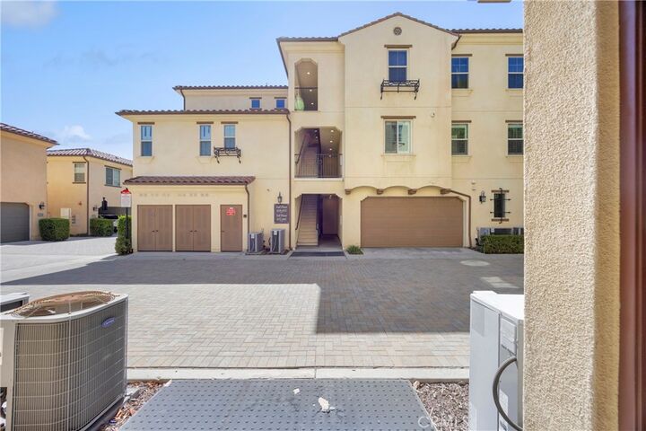 Property Photo:  435 Mallorca  CA 92823 