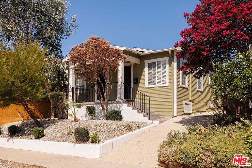 Property Photo:  5009 Stratford Road  CA 90042 
