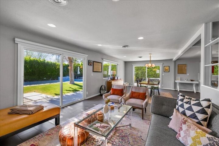 Property Photo:  2109 E Paseo Gracia  CA 92262 