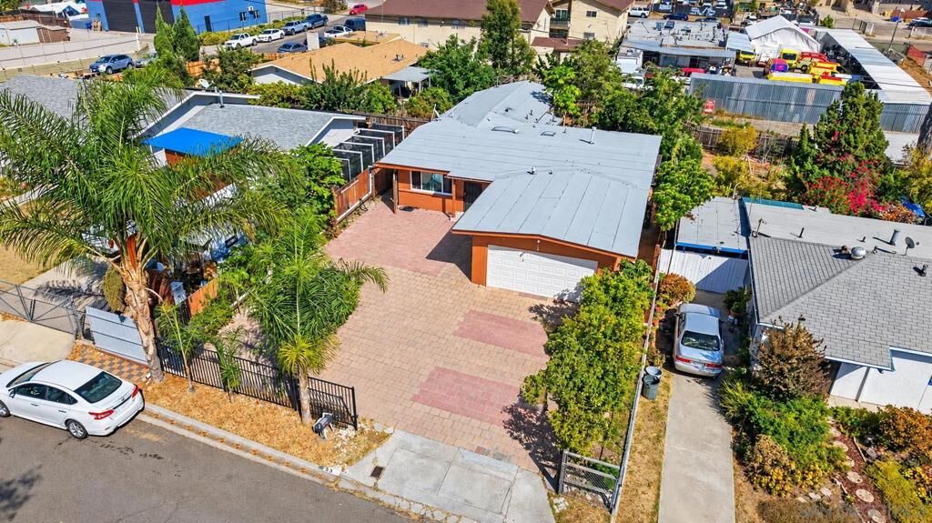 Property Photo:  753 Sacramento  CA 91977 