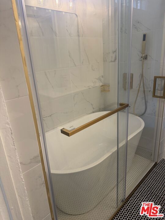 Property Photo: 1201 E 20th Street 1201 CA 90011
