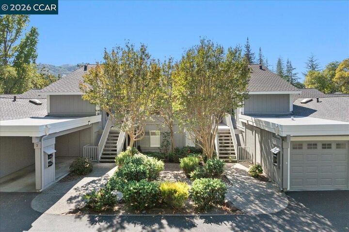 Property Photo:  617 Terra California Dr 3  CA 94595 