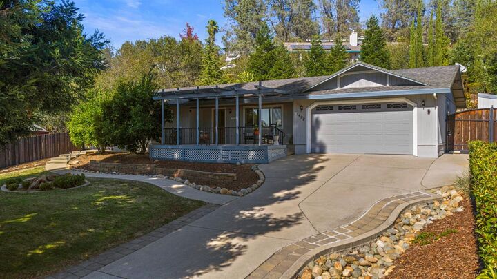 Property Photo: 3427 Santos Court CA 95682
