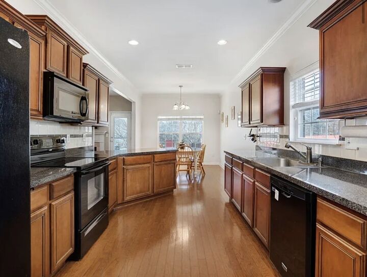 Property Photo:  4078 Locerbie Cir  TN 37174 