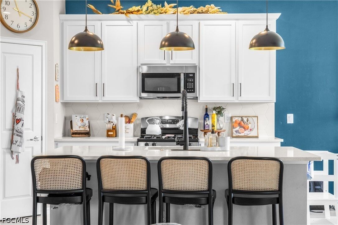 Property Photo: 15829 Elina Sky Drive FL 33982