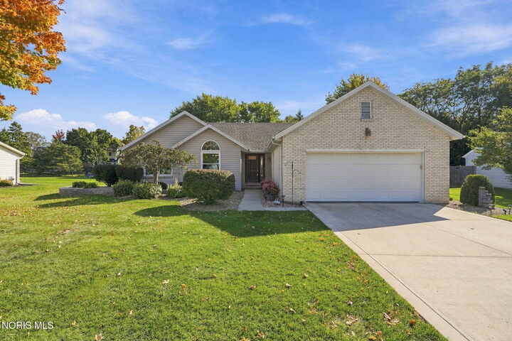 Property Photo:  1020 Fox Run Road  OH 45840 