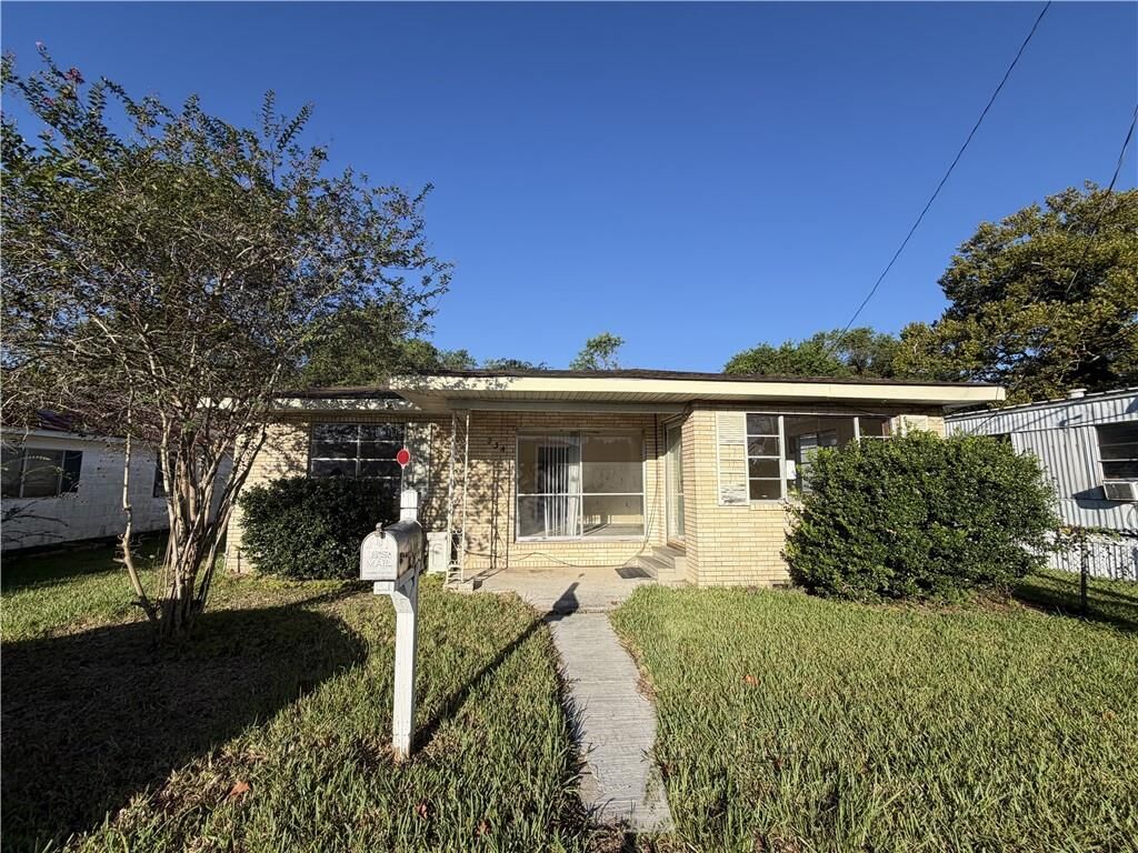 Property Photo:  234 Central Avenue  LA 70049 
