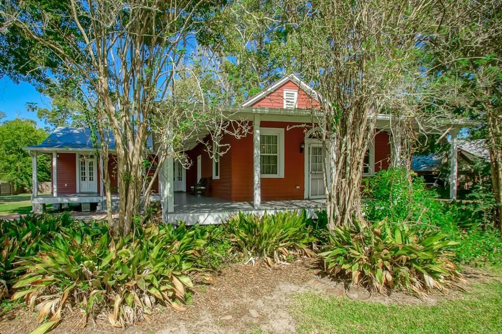 Property Photo: 516 Coffee Street LA 70448