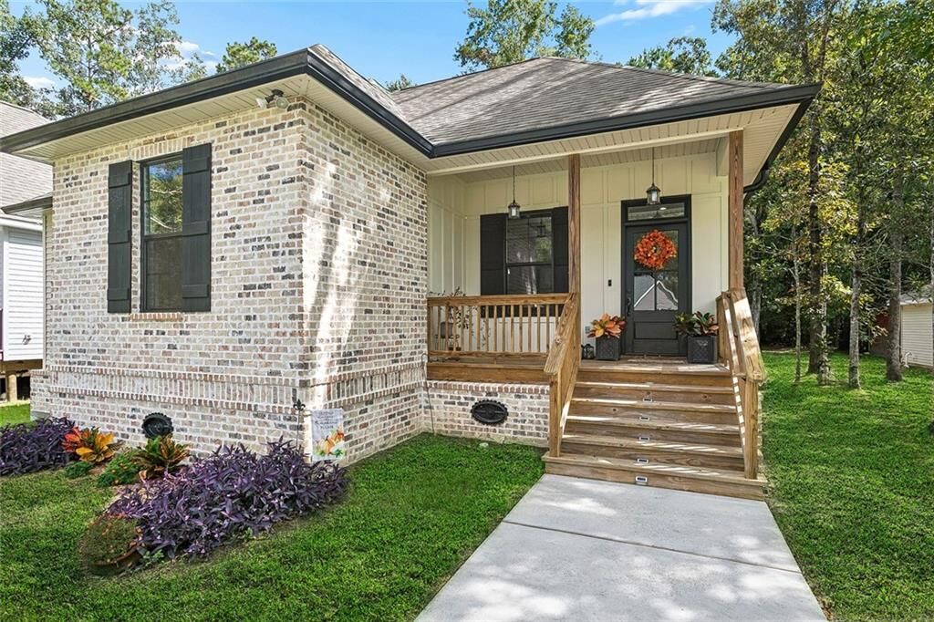 Property Photo: 60438 Coral Street LA 70445