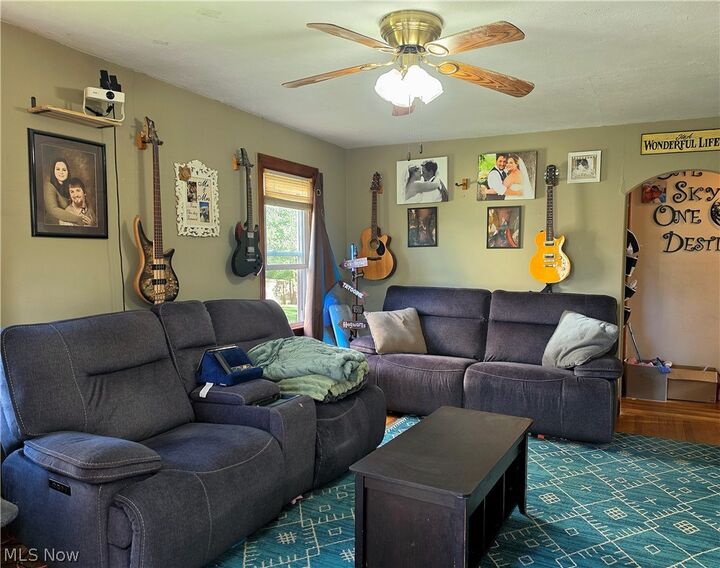Property Photo:  515 Wirt Street  OH 45714 