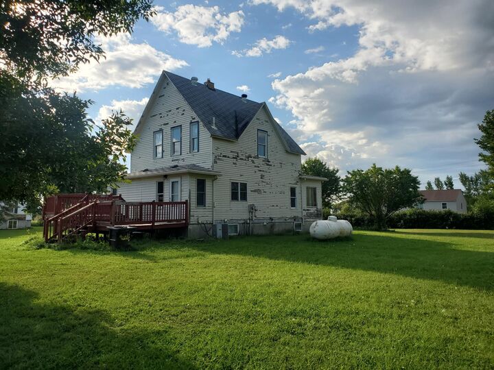 Property Photo: 3071 Stevens Street ND 58079