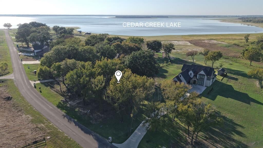 Property Photo: 1514 Shoreline Drive TX 75143