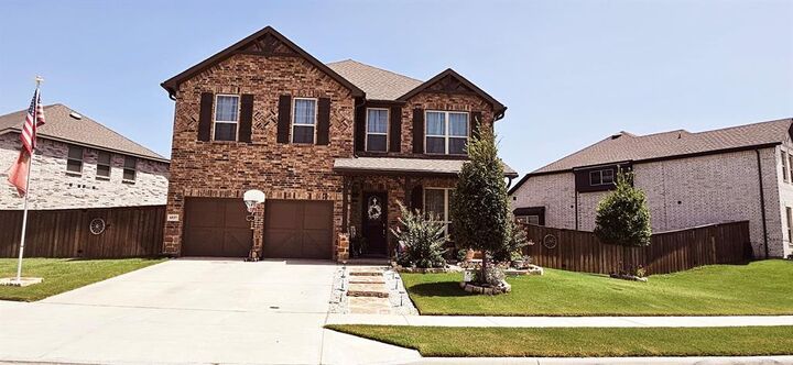 Property Photo: 6537 Texas Cowboy Drive TX 76123