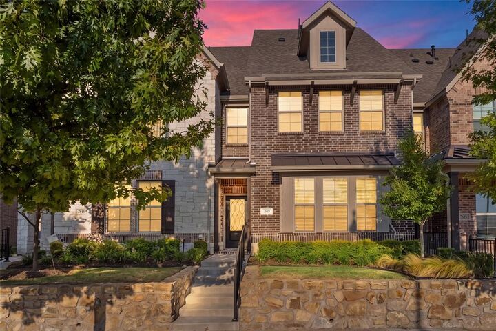 Property Photo:  7849 Sunset Boulevard  TX 75088 