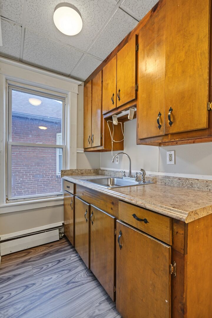 Property Photo:  906 Main St 2  MA 01040 