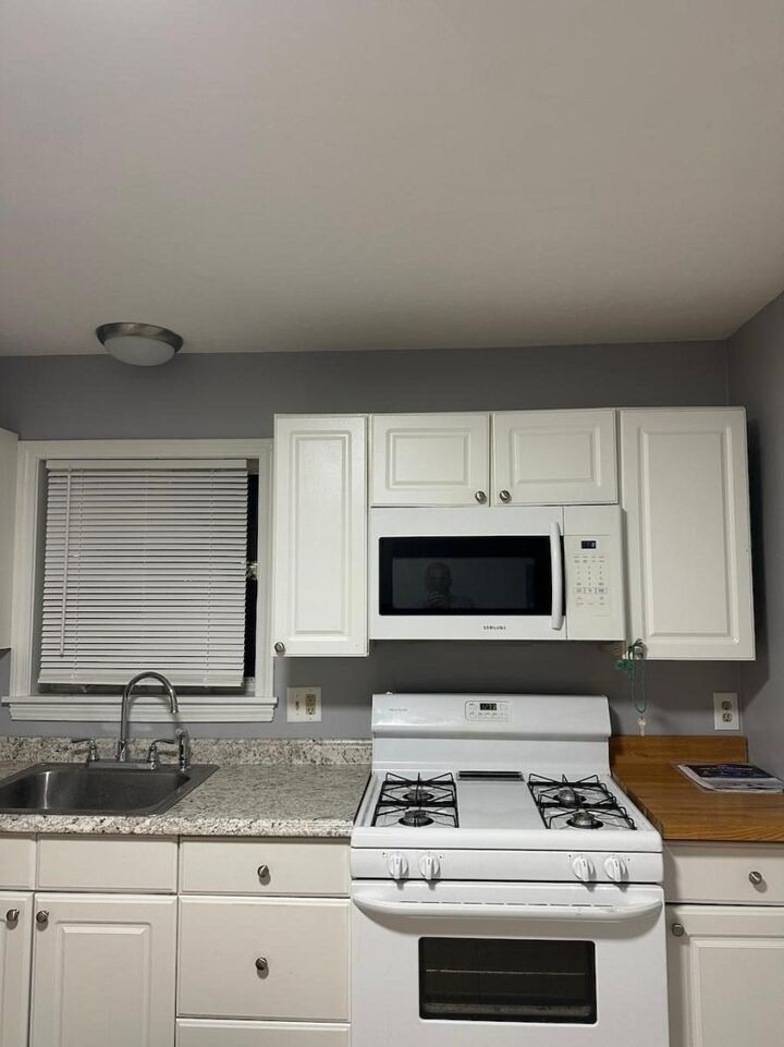 Property Photo: 6 West St 1 MA 02093