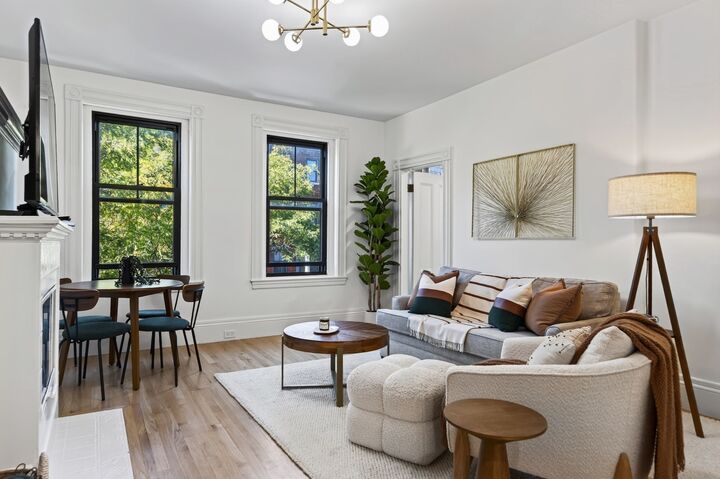Property Photo:  274-276A Shawmut Ave 3  MA 02118 