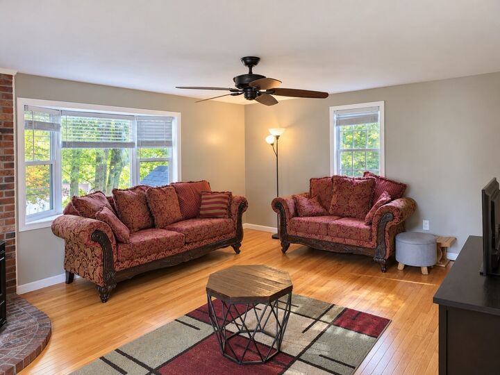 Property Photo:  32 Heroult Rd  MA 01606 
