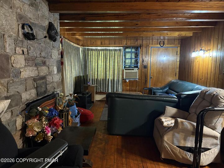 Property Photo: 2745 Mountain Road PA 18360
