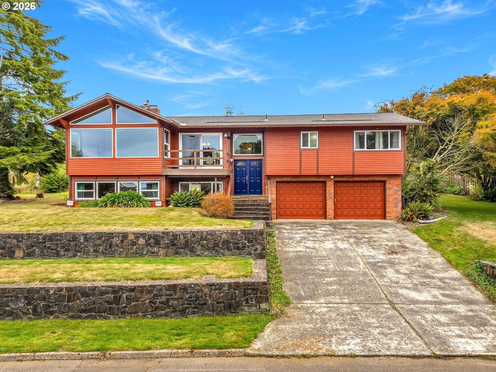Property Photo: 365 Alpine St OR 97138