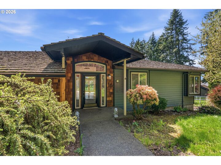 Property Photo:  16 Little Cape Horn Rd  WA 98612 