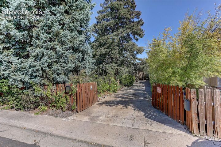 Property Photo: 450 S Quitman Street CO 80219